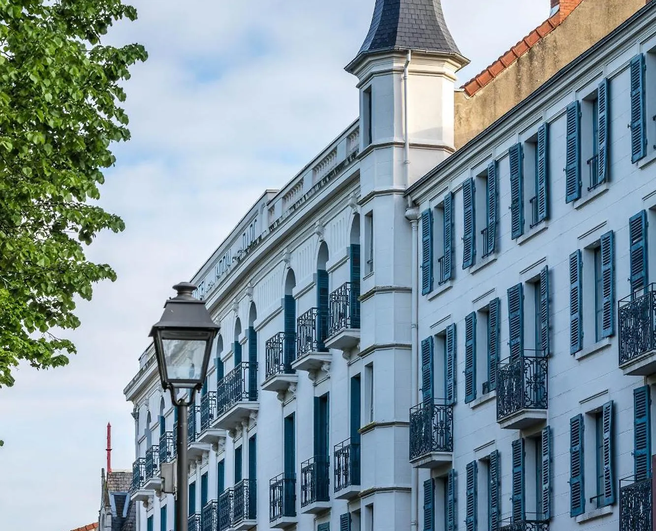 Noemys Neris Montlucon - Hotel Restaurant