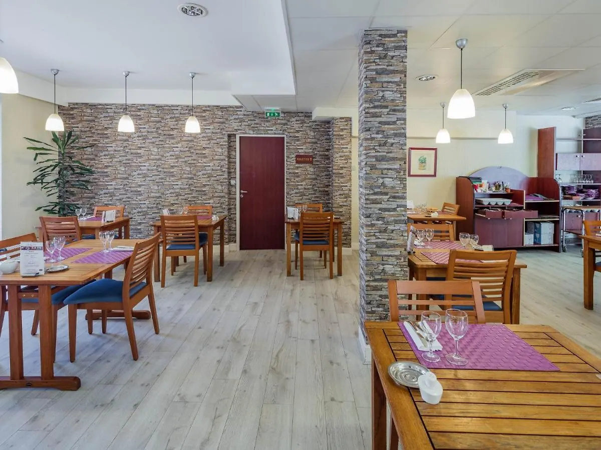 Noemys Neris Montlucon - Hotel Restaurant  Néris-les-Bains