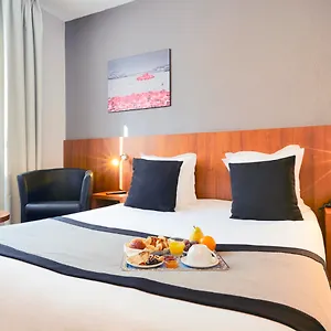 Kyriad Centre Paradis-prefecture 3* Marseille
